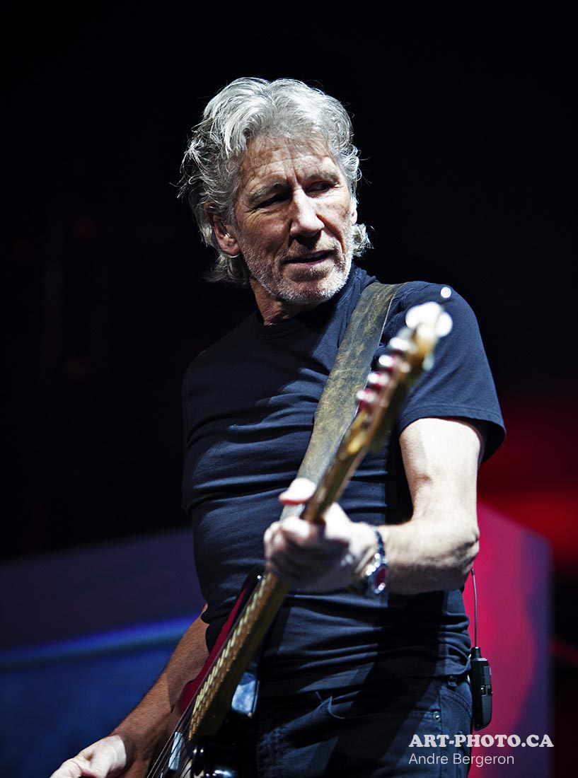 roger waters height